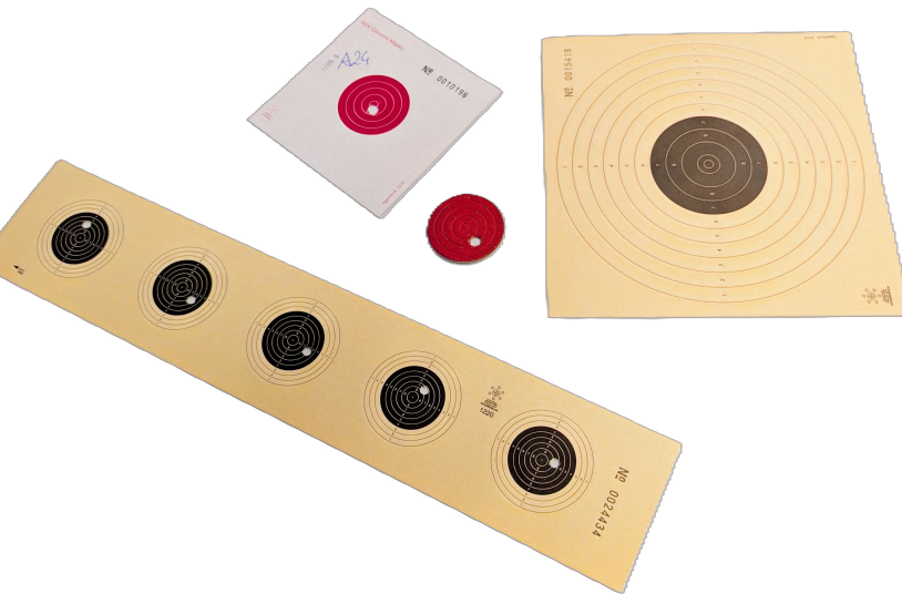 Auswertungsübersicht mehrerer Schießscheiben mit Trefferanalyse